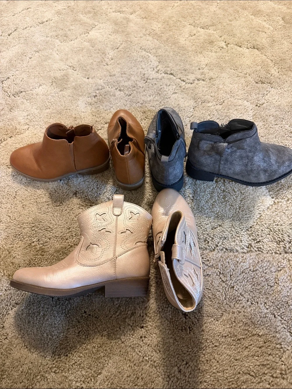 3 Pair - OshKosh, Old Navy, Cat & Jack Boots- Size 11 toddler EUC